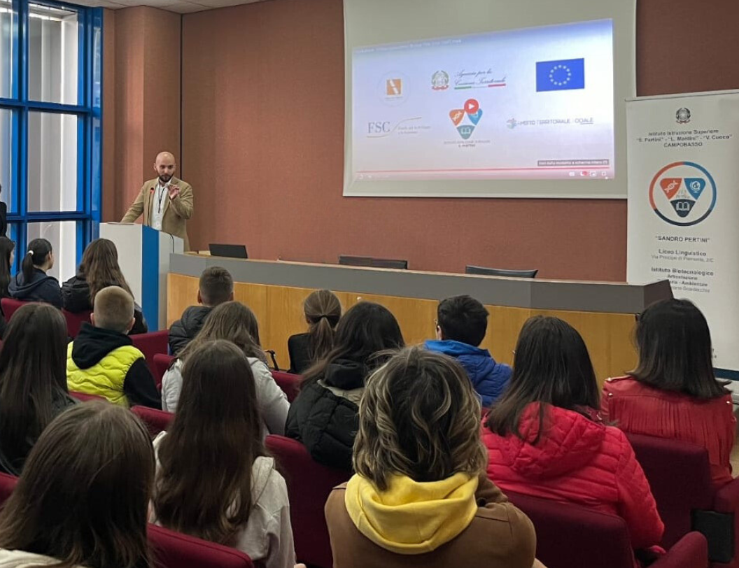 piccoli-innovatori-molise-clab-scuole